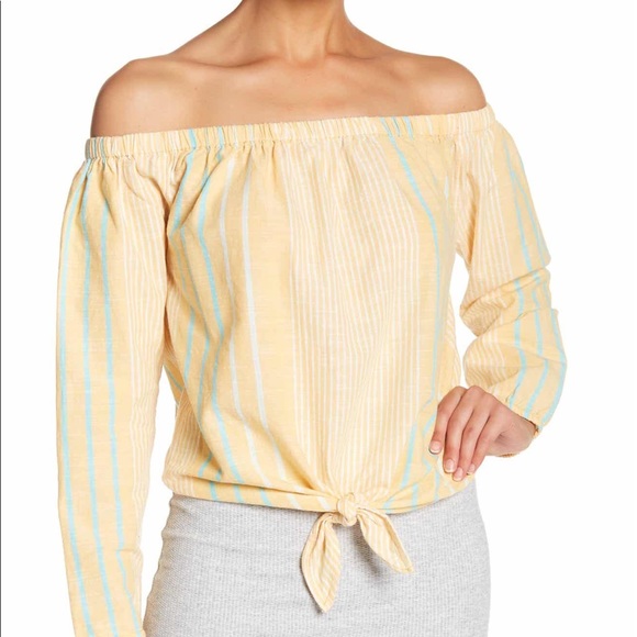 Roxy Tops - Roxy crossing stripe blouse size med-never opened